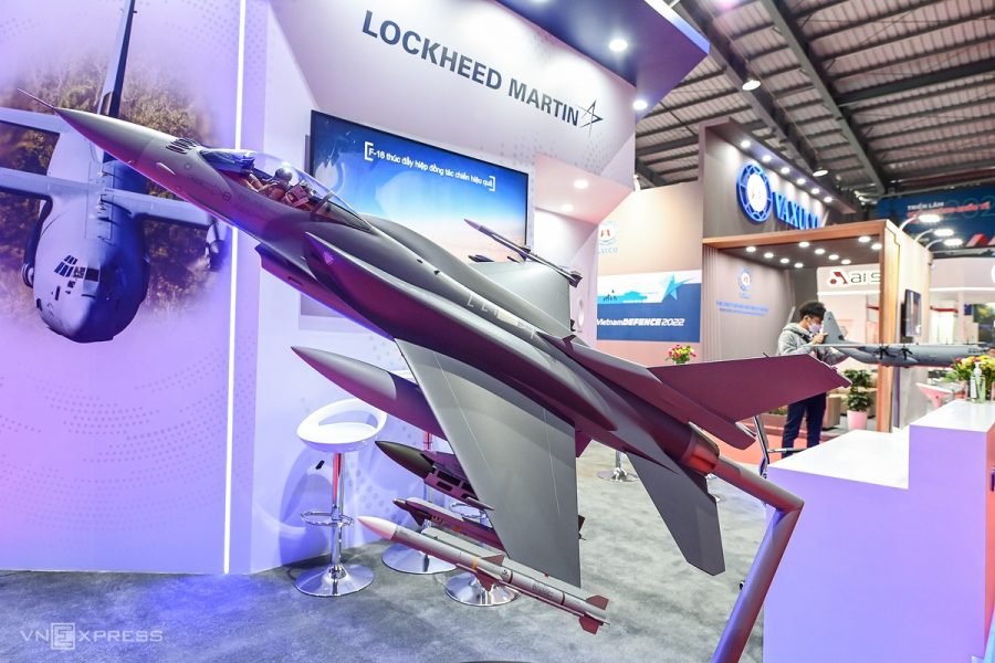 Lockheed Martin di pameran Vietnam Defence Expo 2022_