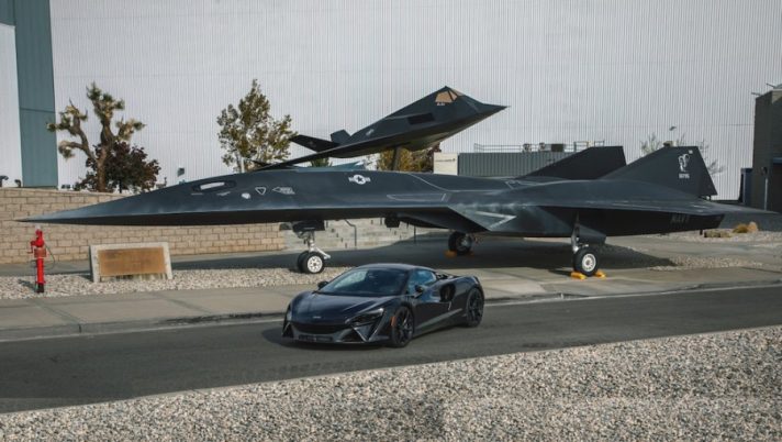 McLaren umumkan kemitraan dengan Skunks Work dari Lockheed Martin