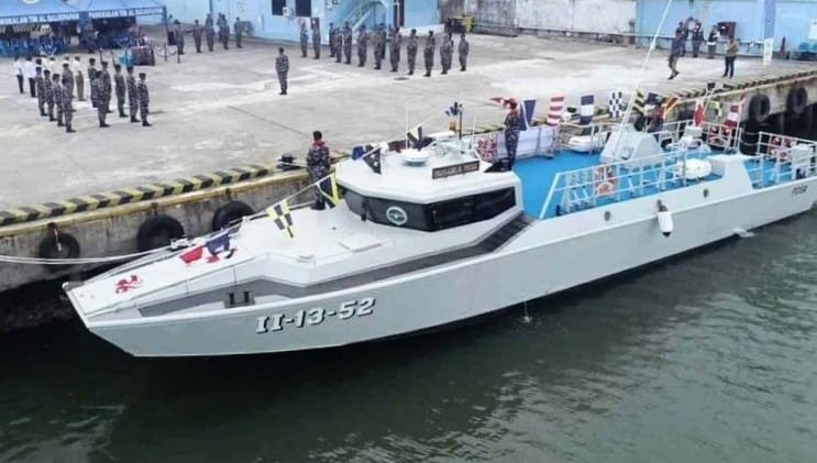 Combat Boat D-18