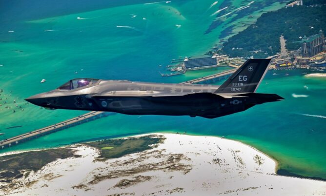 First F-35 headed for USAF_USAF_ Airspace Review (2)