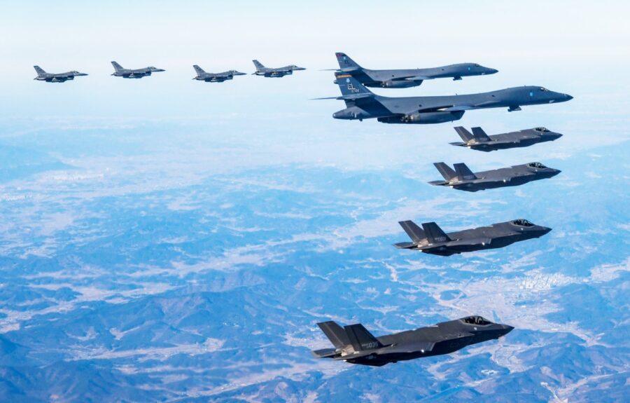 Latihan bersama USAF - Korea
