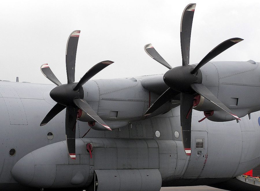 Mesin dan balingbaling C130J Super Hercules