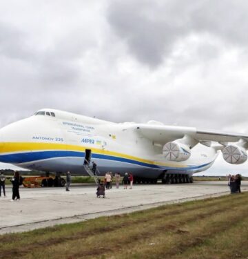 An-225