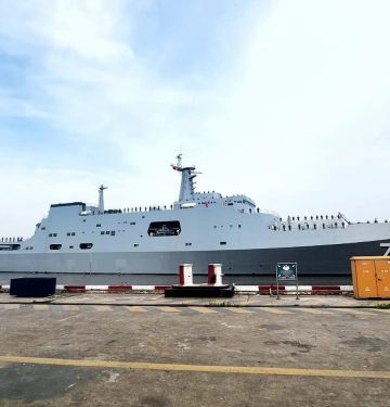 HTMS Chang_ LPD-792