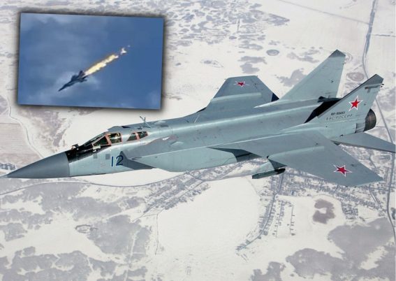 MiG-31 terbakar sebelum jatuh_