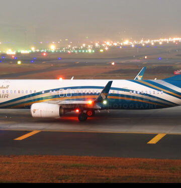 Oman Air 737-900ER