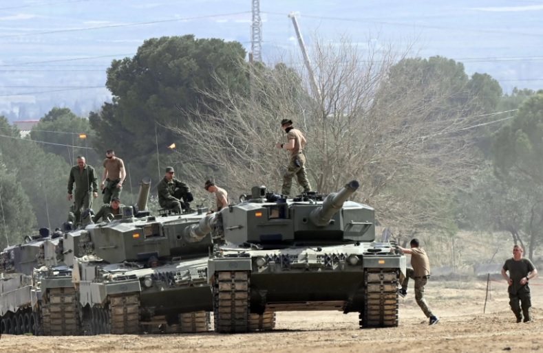 Prajurit Ukraina dilatih mengoperasikan Leopard 2 di Spanyol