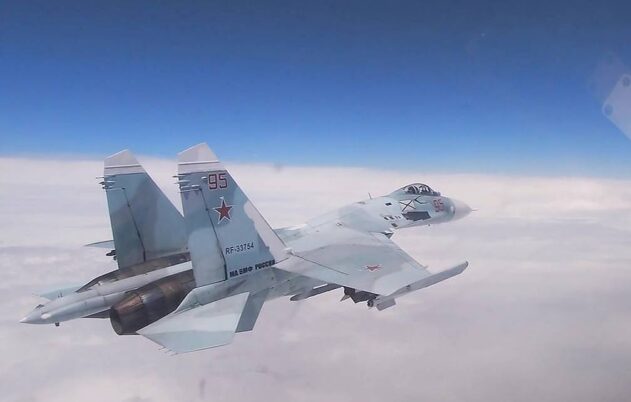 Su-27P Angkatan Laut Rusia