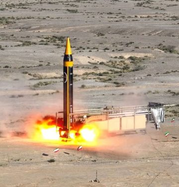 Rudal Balistik Khorramshahr