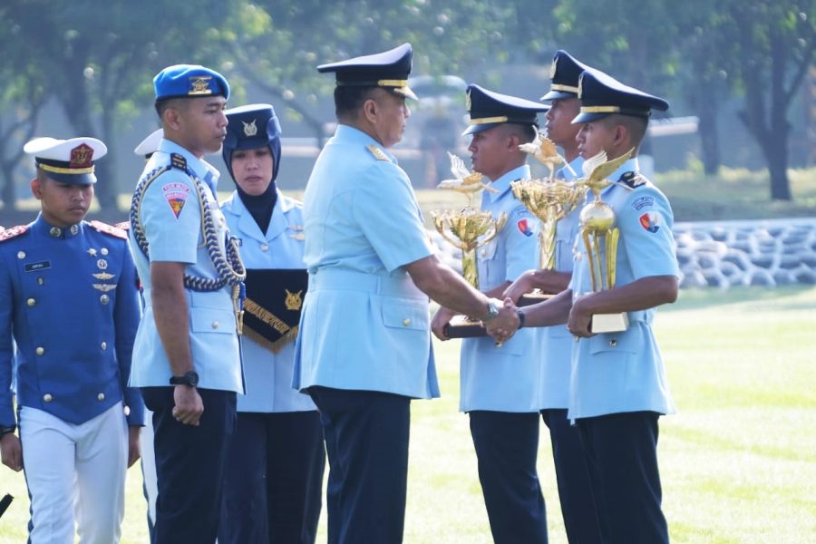 Wing Day Sekbang TNI AU A-10 dan Sekbang PTTA A-5