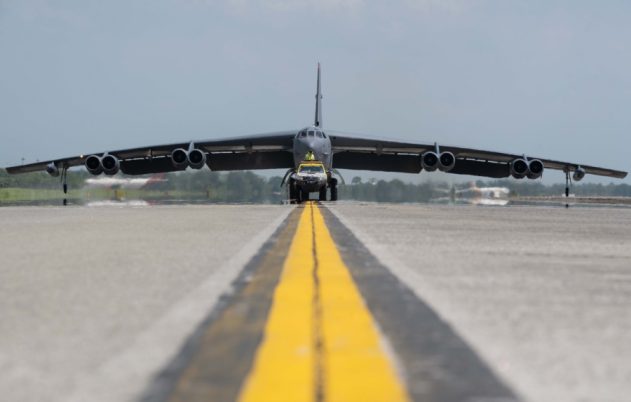 B-52H USAF mendarat di Bandara Kualanamu Medan