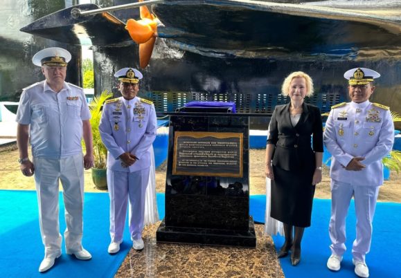 Dekorasi Peringatan Kapal Selam S-79 Pasopati antara Rusia dan Indonesia_1
