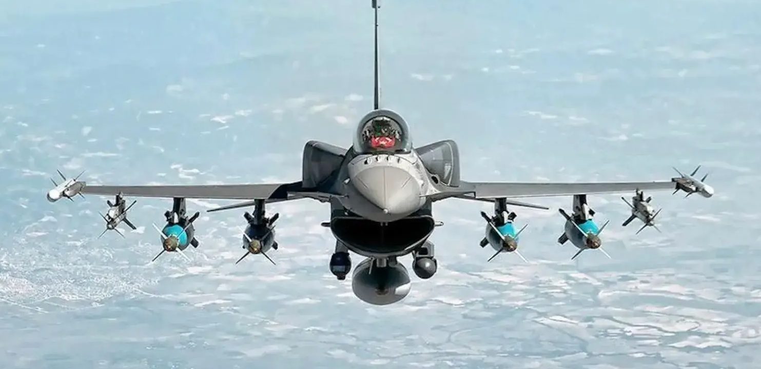 F-16
