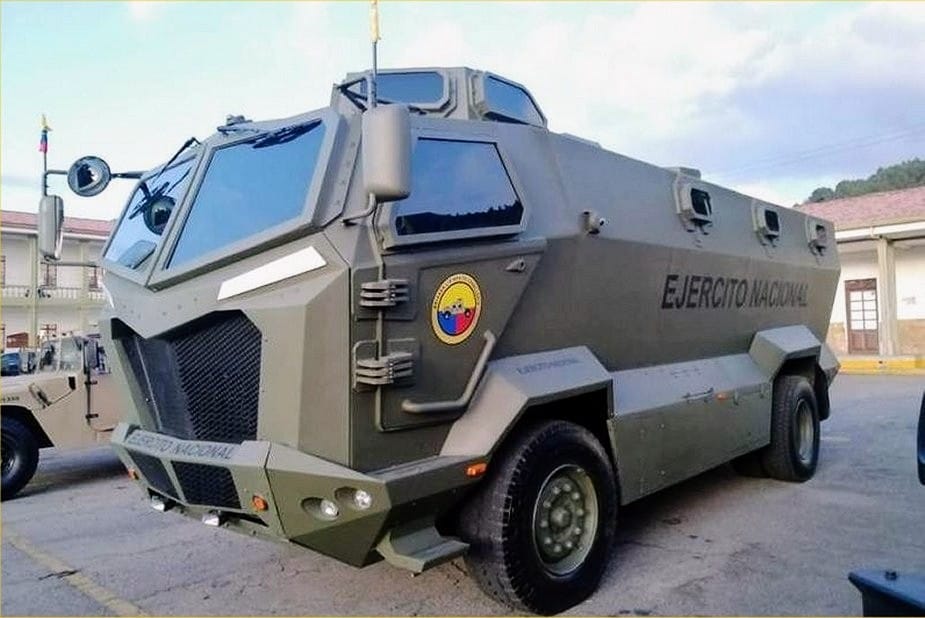 Kendaraan lapis baja Titan-C buatan Kolombia