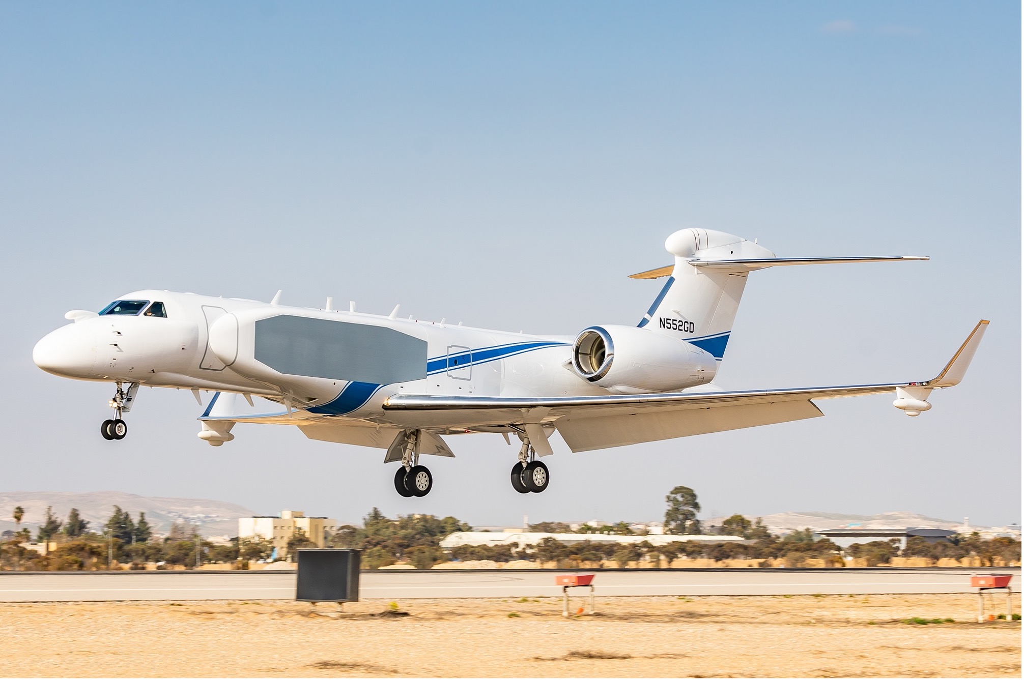 Oron spyplane