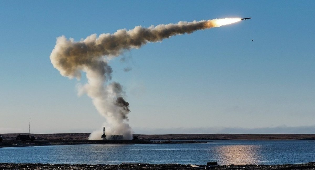 P-800 Oniks diluncurkan Rusia dari wilayah Krimea