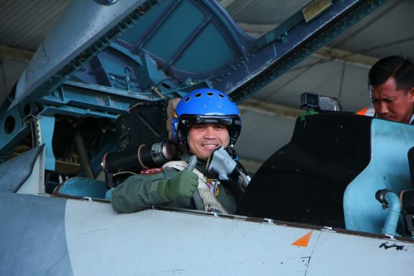 Danlanud Hnd terbang dengan pesawat Sukhoi