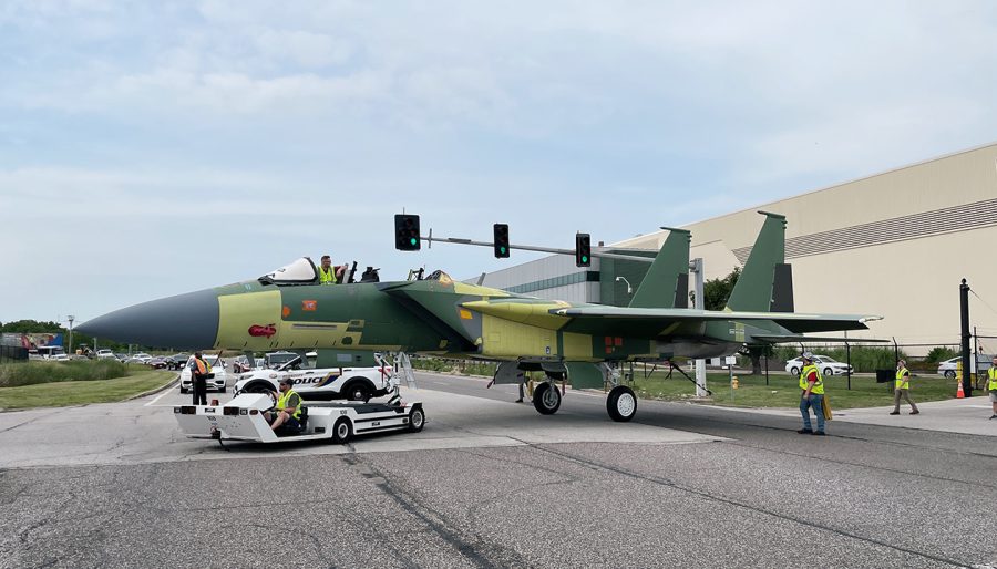 F-15EX ketiga keluar dari pabrik untuk menjalani uji terbang