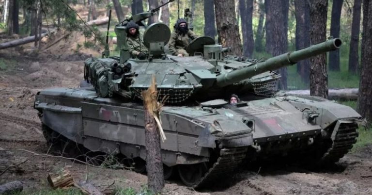 Kru tank Alyosha Rusia