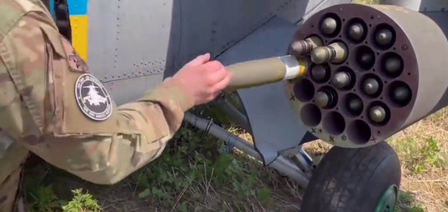 Mi-24 Ukraina dilengkapi roket Hydra