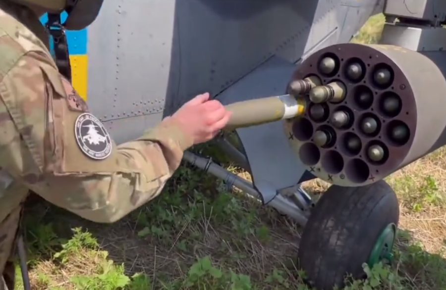 Mi-24 Ukraina dilengkapi roket Hydra