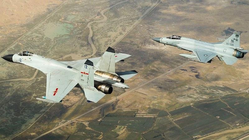 PLAAF dan PAF melaksanakan latihan angkatan udara bersama kedua negara