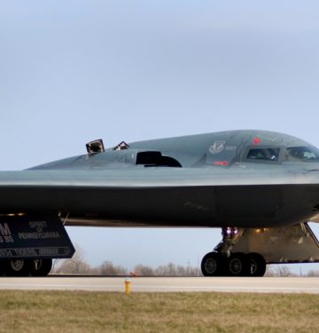 Pembom B-2 Spirit