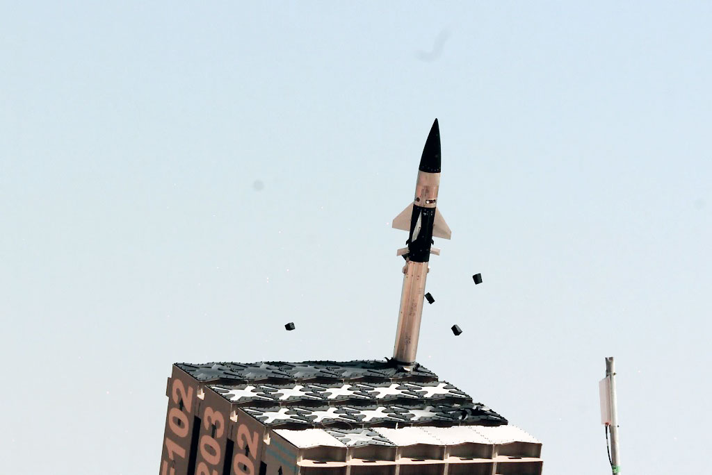 Rudal Tamir Iron Dome