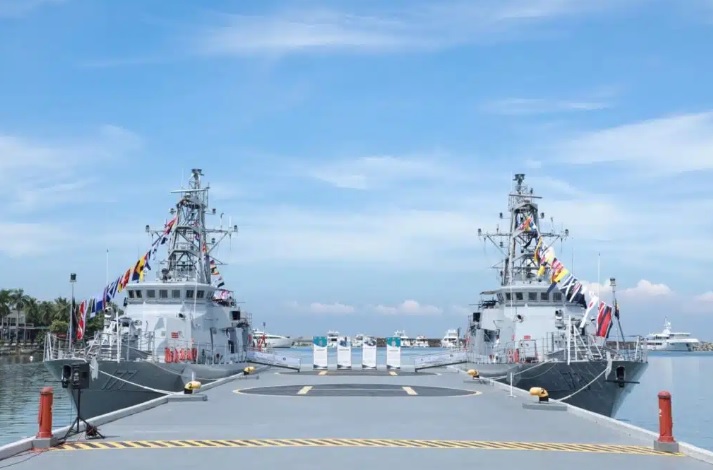 BRP Valentin Diaz PS-177 dan BRP Ladislao Diwa PS-178