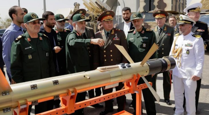 Iran perlihatkan Rudal SAM Berkeliaran kepada Rusia