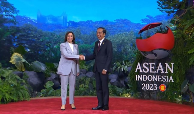 Kamala Harris mengikuti KTT ASEAN_3