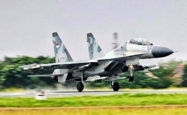 Su-30MK2 membawa persenjataan
