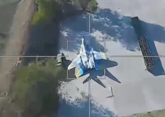 Drone Lancet Rusia menyerang MiG-29 Ukraina