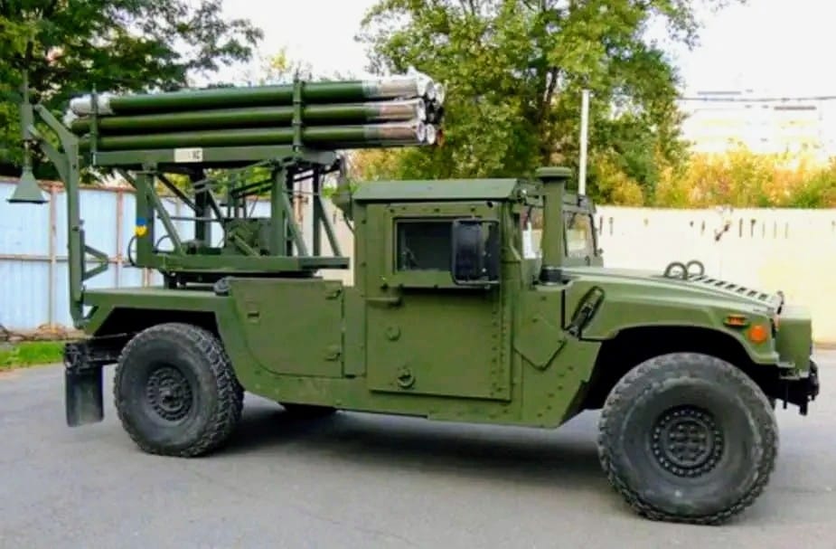 Peluncur roket ganda berbasis Humvee