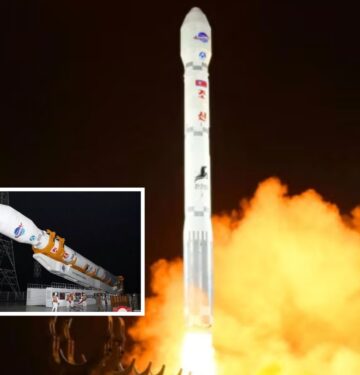 Korea Utara berhasil luncurkan satelit pengintai militer_ Airspace Review