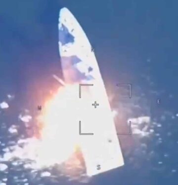 Drone Rusia menyerang kapal Ukraina