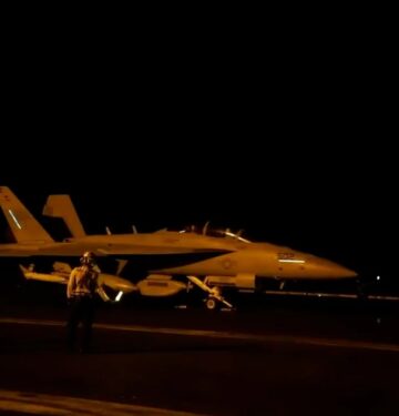 AS serang Houthi lagi