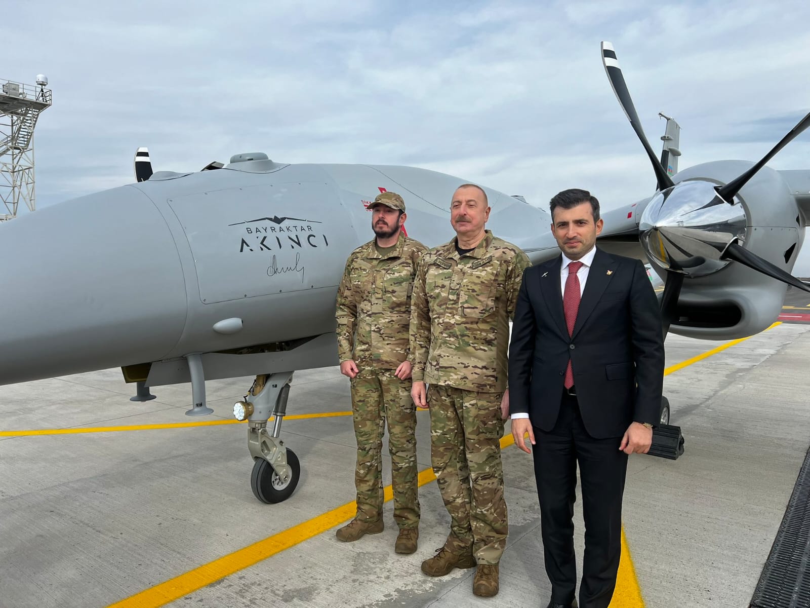 Akinci untuk Azerbaijan