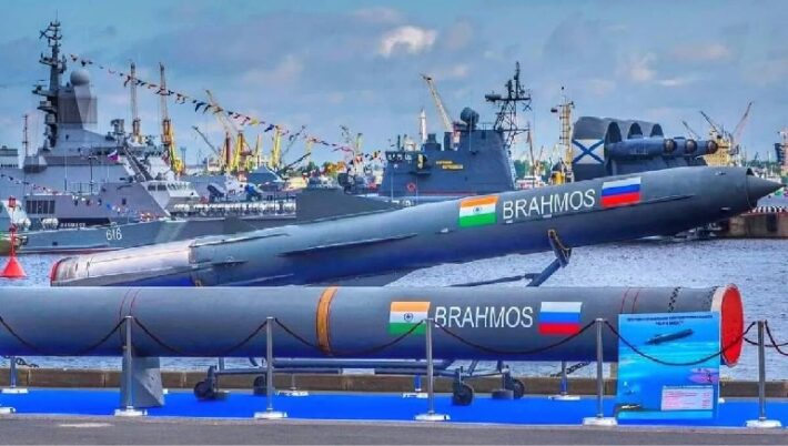BrahMos_Naval