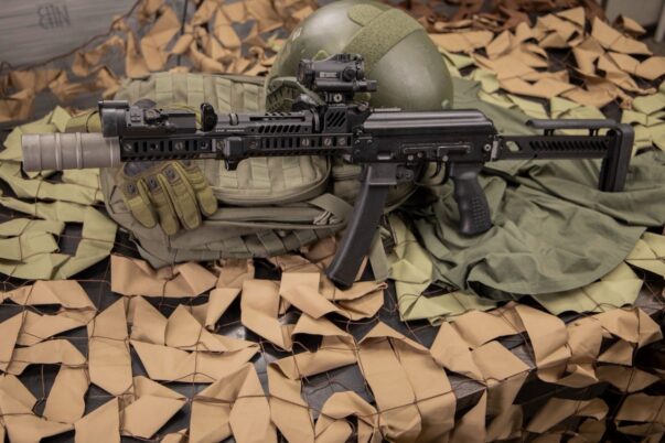 Rusia tawarkan komponen senjata ringan ke pasar global