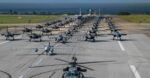 Elephant Walk pesawat USAF di Kadena Air Base