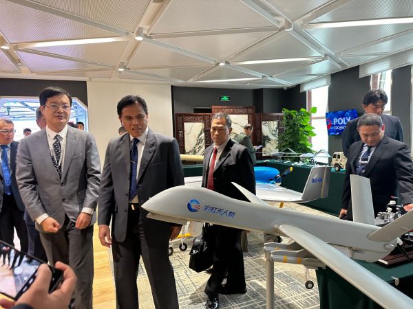 Kasal kunjungi sejumlah industri pertahanan strategis China