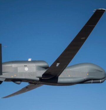 RQ-4 Global Hawk Jepang