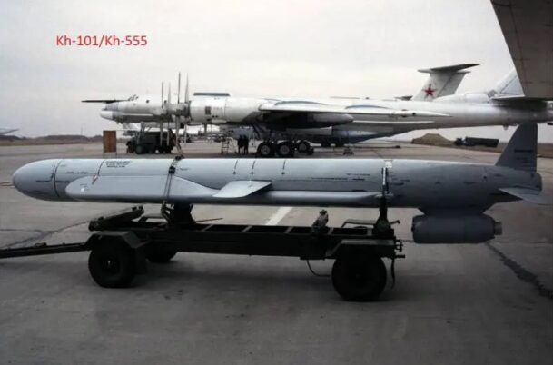 Ukraina mengatakan Rusia telah menambahkan hulu ledak kedua ke rudal jelajah Kh-101 dengan pecahan baja.