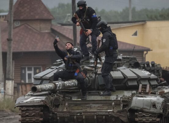 Pasukan Rusia di Izium Ukraina_