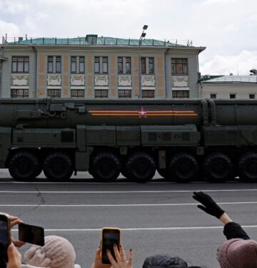 RS-24 Yars berparade dalam Hari Kemenangan 9 Mei 2024