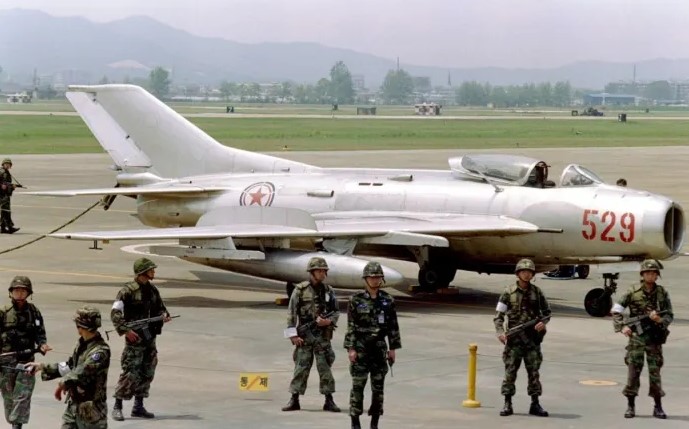 MiG-19 Korea Utara