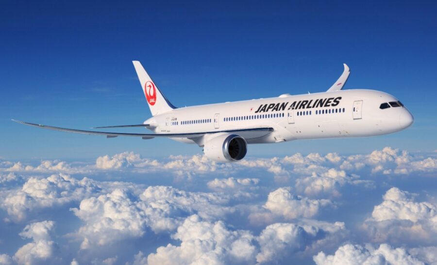 Boeing 787 Dreamliner JAL