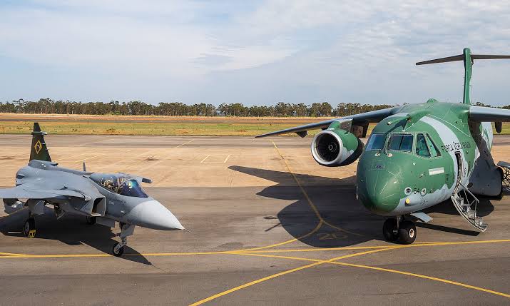 Gripen dan C-390 Millennium