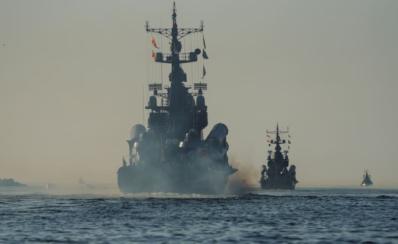 Kapal perang Armada Baltik Rusia